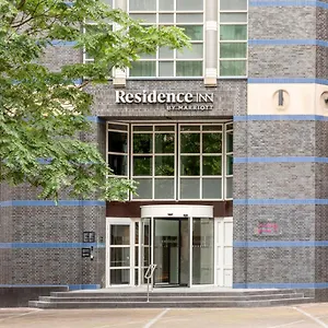 Hotel By Marriott, Haga